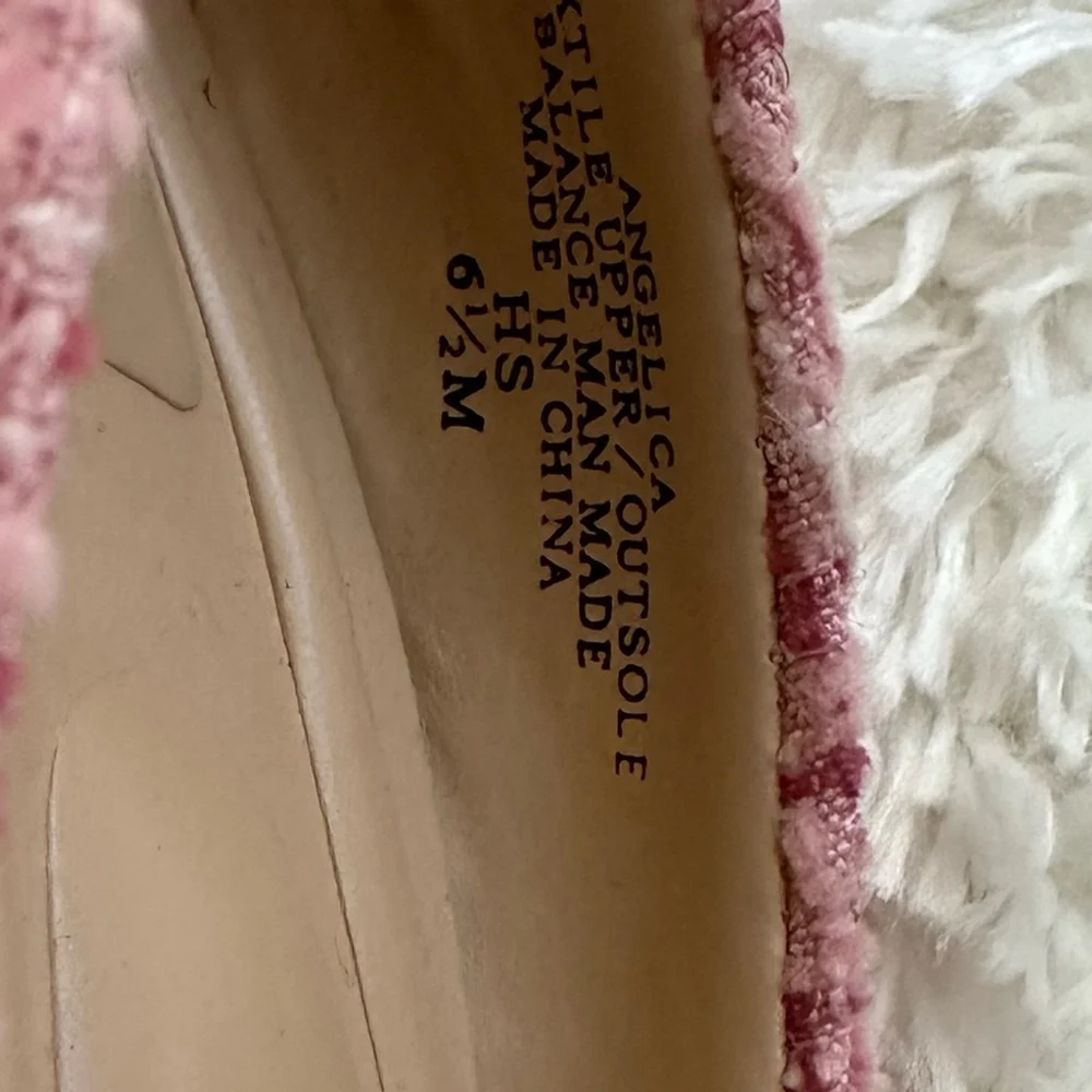 Charles David Pink Tweed Heels - Picture 8 of 11